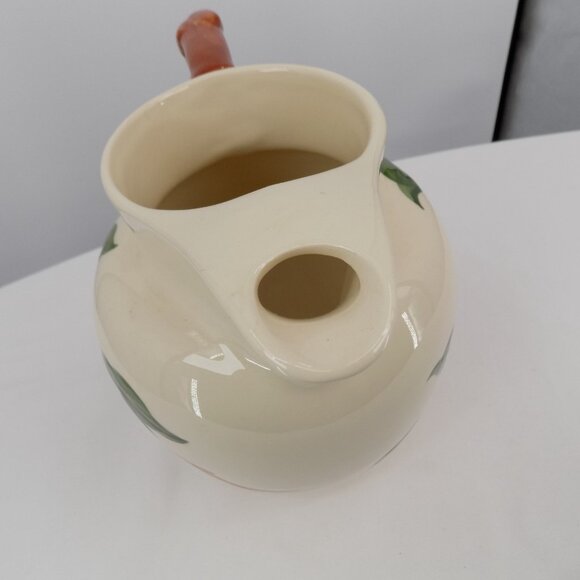 Franciscan Apple 64 oz Water Pitcher Ice Lip Vintage 9" t 9" w NO BACKSTAMP - Picture 5 of 9